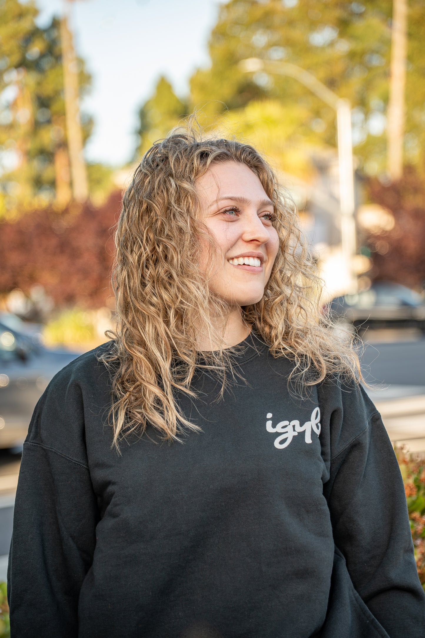Simplecore IGYB Crewneck Sweatshirt with hidden pockets (Unisex)